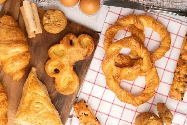 Słodki stół weselny
